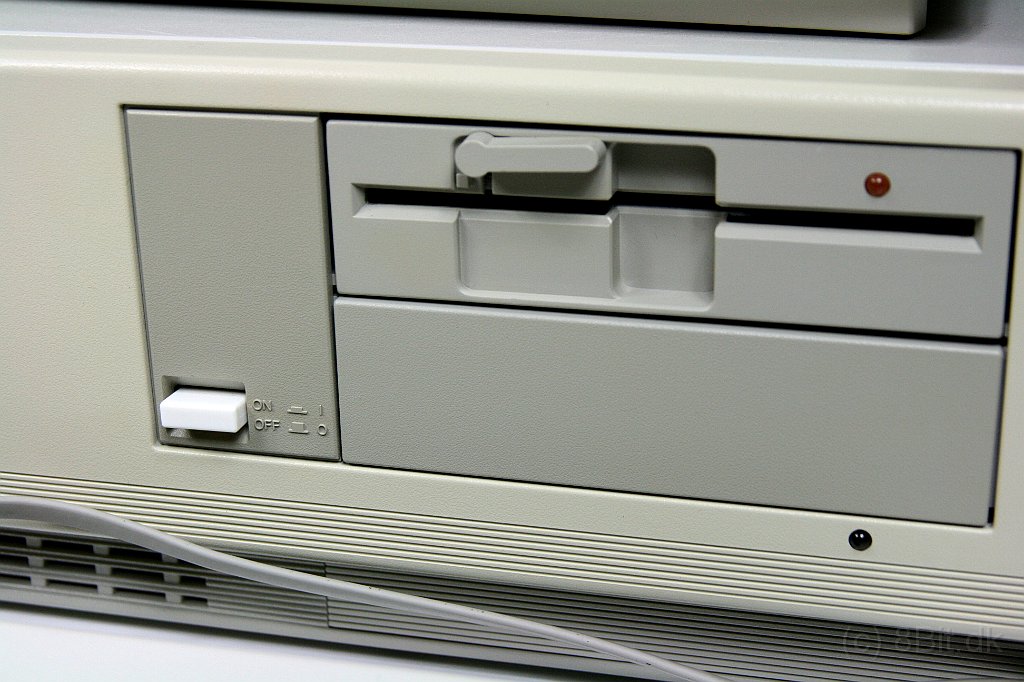 HP Vectra ES-12 - 16.JPG